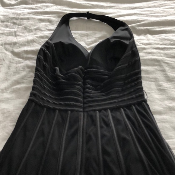 Dress black. - Picture 4 of 4